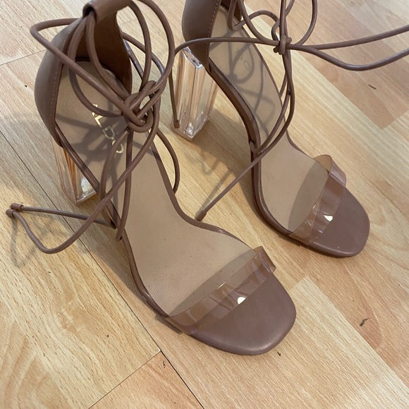 Aldo Barely Worn Heels - Picture 4 of 4